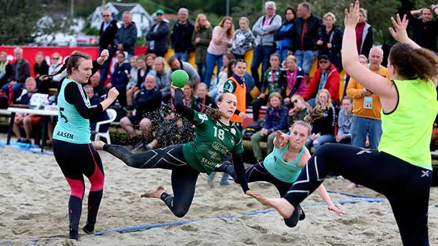 20190616-NM-Beach-J18-Son-Brække,-Cecilie-Foto-Svein-André-Svendsen.jpg