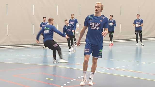 Foran kampene mot Hviterussland