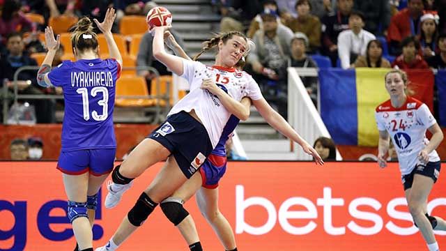 Medaljen Glapp I Forsvar For Håndballjentene Handballno 