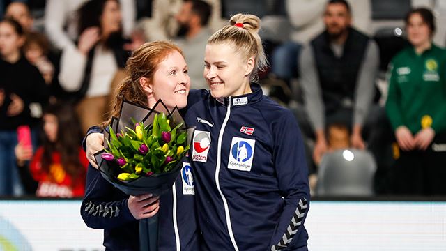 Marie Skurtveit Davidsen og Maren Aardahl