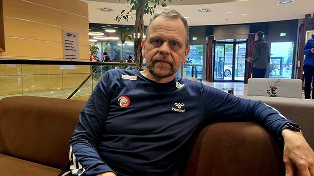 Landslagssjef Thorir Hergeirsson under pressetreffet onsdag 09.11.