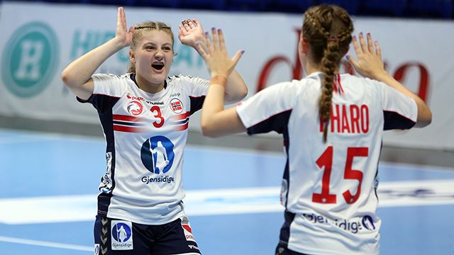 Nicoline Jullumstro og Tuva Pharo LK04 EM i Montenegro 