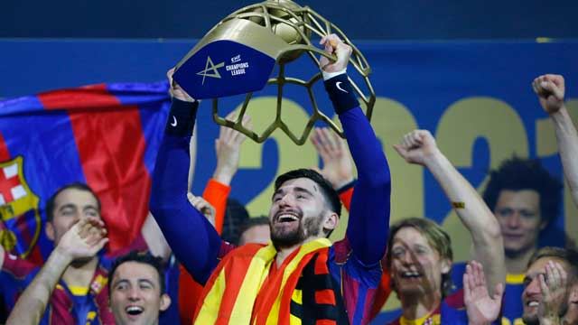 20210613-EHF-Champions-League-Finale-Aalborg-Barcelona-ehf-trofe-foto-Thilo-Schmuelgen-Reuters-NTB.jpg