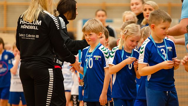 Barnehåndball 2019_Loppetassen.jpg