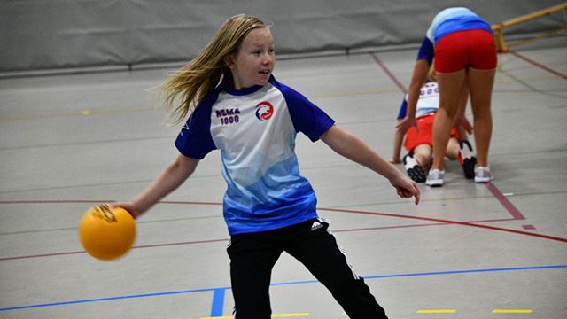 Rema1000_håndballskole_20_Nesodden2.jpg